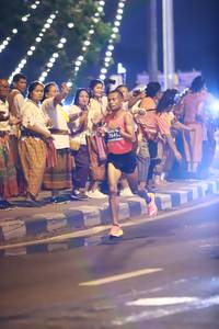 BIB: 7641
                            <button type="button" onclick="openModal(15178131)" class="btn btn-primary btn-sm float-right btn-popup" data-toggle="modal" data-target=".modal-high-quality">
                        <i class="fas fa-shopping-cart"></i> Add to Cart
                    </button>
                                            <button type="button" onclick="isThisMe(15178131, true)" class="btn btn-success btn-sm float-right btn-popup btn-isme hidden" data-toggle="tooltip" data-placement="bottom" title="นี่คือรูปของคุณใช่ไหม คลิกที่นี่เพื่อเอาเข้าอัลบั้ม">
                        <i class="fas fa-plus"></i> Add to album
                    </button>
                    <button type="button" onclick="isThisMe(15178131, false)" class="btn btn-warning btn-sm float-right btn-popup btn-isnotme hidden">
                        <i class="fas fa-ban"></i> Remove from album
                    </button>