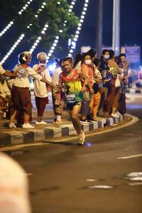 BIB: 15417, 00000
                            <button type="button" onclick="openModal(15180435)" class="btn btn-primary btn-sm float-right btn-popup" data-toggle="modal" data-target=".modal-high-quality">
                        <i class="fas fa-shopping-cart"></i> Add to Cart
                    </button>
                                            <button type="button" onclick="isThisMe(15180435, true)" class="btn btn-success btn-sm float-right btn-popup btn-isme hidden" data-toggle="tooltip" data-placement="bottom" title="นี่คือรูปของคุณใช่ไหม คลิกที่นี่เพื่อเอาเข้าอัลบั้ม">
                        <i class="fas fa-plus"></i> Add to album
                    </button>
                    <button type="button" onclick="isThisMe(15180435, false)" class="btn btn-warning btn-sm float-right btn-popup btn-isnotme hidden">
                        <i class="fas fa-ban"></i> Remove from album
                    </button>