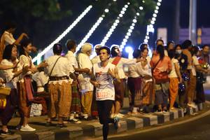 BIB: 25360
                            <button type="button" onclick="openModal(15183436)" class="btn btn-primary btn-sm float-right btn-popup" data-toggle="modal" data-target=".modal-high-quality">
                        <i class="fas fa-shopping-cart"></i> Add to Cart
                    </button>
                                            <button type="button" onclick="isThisMe(15183436, true)" class="btn btn-success btn-sm float-right btn-popup btn-isme hidden" data-toggle="tooltip" data-placement="bottom" title="นี่คือรูปของคุณใช่ไหม คลิกที่นี่เพื่อเอาเข้าอัลบั้ม">
                        <i class="fas fa-plus"></i> Add to album
                    </button>
                    <button type="button" onclick="isThisMe(15183436, false)" class="btn btn-warning btn-sm float-right btn-popup btn-isnotme hidden">
                        <i class="fas fa-ban"></i> Remove from album
                    </button>