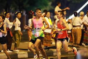 BIB: 476, 21000
                            <button type="button" onclick="openModal(15182084)" class="btn btn-primary btn-sm float-right btn-popup" data-toggle="modal" data-target=".modal-high-quality">
                        <i class="fas fa-shopping-cart"></i> Add to Cart
                    </button>
                                            <button type="button" onclick="isThisMe(15182084, true)" class="btn btn-success btn-sm float-right btn-popup btn-isme hidden" data-toggle="tooltip" data-placement="bottom" title="นี่คือรูปของคุณใช่ไหม คลิกที่นี่เพื่อเอาเข้าอัลบั้ม">
                        <i class="fas fa-plus"></i> Add to album
                    </button>
                    <button type="button" onclick="isThisMe(15182084, false)" class="btn btn-warning btn-sm float-right btn-popup btn-isnotme hidden">
                        <i class="fas fa-ban"></i> Remove from album
                    </button>