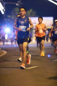 BIB: 1410
                            <button type="button" onclick="openModal(15199862)" class="btn btn-primary btn-sm float-right btn-popup" data-toggle="modal" data-target=".modal-high-quality">
                        <i class="fas fa-shopping-cart"></i> Add to Cart
                    </button>
                                            <button type="button" onclick="isThisMe(15199862, true)" class="btn btn-success btn-sm float-right btn-popup btn-isme hidden" data-toggle="tooltip" data-placement="bottom" title="นี่คือรูปของคุณใช่ไหม คลิกที่นี่เพื่อเอาเข้าอัลบั้ม">
                        <i class="fas fa-plus"></i> Add to album
                    </button>
                    <button type="button" onclick="isThisMe(15199862, false)" class="btn btn-warning btn-sm float-right btn-popup btn-isnotme hidden">
                        <i class="fas fa-ban"></i> Remove from album
                    </button>
