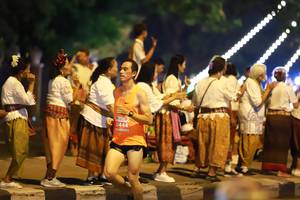 BIB: 7444
                            <button type="button" onclick="openModal(15184354)" class="btn btn-primary btn-sm float-right btn-popup" data-toggle="modal" data-target=".modal-high-quality">
                        <i class="fas fa-shopping-cart"></i> Add to Cart
                    </button>
                                            <button type="button" onclick="isThisMe(15184354, true)" class="btn btn-success btn-sm float-right btn-popup btn-isme hidden" data-toggle="tooltip" data-placement="bottom" title="นี่คือรูปของคุณใช่ไหม คลิกที่นี่เพื่อเอาเข้าอัลบั้ม">
                        <i class="fas fa-plus"></i> Add to album
                    </button>
                    <button type="button" onclick="isThisMe(15184354, false)" class="btn btn-warning btn-sm float-right btn-popup btn-isnotme hidden">
                        <i class="fas fa-ban"></i> Remove from album
                    </button>