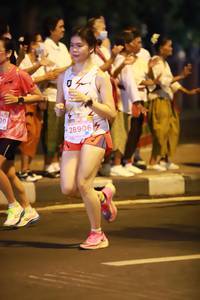 BIB: 28906
                            <button type="button" onclick="openModal(15198628)" class="btn btn-primary btn-sm float-right btn-popup" data-toggle="modal" data-target=".modal-high-quality">
                        <i class="fas fa-shopping-cart"></i> Add to Cart
                    </button>
                                            <button type="button" onclick="isThisMe(15198628, true)" class="btn btn-success btn-sm float-right btn-popup btn-isme hidden" data-toggle="tooltip" data-placement="bottom" title="นี่คือรูปของคุณใช่ไหม คลิกที่นี่เพื่อเอาเข้าอัลบั้ม">
                        <i class="fas fa-plus"></i> Add to album
                    </button>
                    <button type="button" onclick="isThisMe(15198628, false)" class="btn btn-warning btn-sm float-right btn-popup btn-isnotme hidden">
                        <i class="fas fa-ban"></i> Remove from album
                    </button>