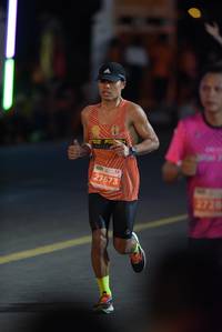 BIB: 27673, 2720, 109
                            <button type="button" onclick="openModal(15653847)" class="btn btn-primary btn-sm float-right btn-popup" data-toggle="modal" data-target=".modal-high-quality">
                        <i class="fas fa-shopping-cart"></i> Add to Cart
                    </button>
                                            <button type="button" onclick="isThisMe(15653847, true)" class="btn btn-success btn-sm float-right btn-popup btn-isme hidden" data-toggle="tooltip" data-placement="bottom" title="นี่คือรูปของคุณใช่ไหม คลิกที่นี่เพื่อเอาเข้าอัลบั้ม">
                        <i class="fas fa-plus"></i> Add to album
                    </button>
                    <button type="button" onclick="isThisMe(15653847, false)" class="btn btn-warning btn-sm float-right btn-popup btn-isnotme hidden">
                        <i class="fas fa-ban"></i> Remove from album
                    </button>