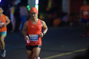 BIB: 40981
                            <button type="button" onclick="openModal(15654685)" class="btn btn-primary btn-sm float-right btn-popup" data-toggle="modal" data-target=".modal-high-quality">
                        <i class="fas fa-shopping-cart"></i> Add to Cart
                    </button>
                                            <button type="button" onclick="isThisMe(15654685, true)" class="btn btn-success btn-sm float-right btn-popup btn-isme hidden" data-toggle="tooltip" data-placement="bottom" title="นี่คือรูปของคุณใช่ไหม คลิกที่นี่เพื่อเอาเข้าอัลบั้ม">
                        <i class="fas fa-plus"></i> Add to album
                    </button>
                    <button type="button" onclick="isThisMe(15654685, false)" class="btn btn-warning btn-sm float-right btn-popup btn-isnotme hidden">
                        <i class="fas fa-ban"></i> Remove from album
                    </button>