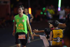 BIB: 21220
                            <button type="button" onclick="openModal(14391234)" class="btn btn-primary btn-sm float-right btn-popup" data-toggle="modal" data-target=".modal-high-quality">
                        <i class="fas fa-shopping-cart"></i> Add to Cart
                    </button>
                                            <button type="button" onclick="isThisMe(14391234, true)" class="btn btn-success btn-sm float-right btn-popup btn-isme hidden" data-toggle="tooltip" data-placement="bottom" title="นี่คือรูปของคุณใช่ไหม คลิกที่นี่เพื่อเอาเข้าอัลบั้ม">
                        <i class="fas fa-plus"></i> Add to album
                    </button>
                    <button type="button" onclick="isThisMe(14391234, false)" class="btn btn-warning btn-sm float-right btn-popup btn-isnotme hidden">
                        <i class="fas fa-ban"></i> Remove from album
                    </button>