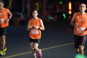BIB: 459, 24100, 22095
                            <button type="button" onclick="openModal(14320973)" class="btn btn-primary btn-sm float-right btn-popup" data-toggle="modal" data-target=".modal-high-quality">
                        <i class="fas fa-shopping-cart"></i> Add to Cart
                    </button>
                                            <button type="button" onclick="isThisMe(14320973, true)" class="btn btn-success btn-sm float-right btn-popup btn-isme hidden" data-toggle="tooltip" data-placement="bottom" title="นี่คือรูปของคุณใช่ไหม คลิกที่นี่เพื่อเอาเข้าอัลบั้ม">
                        <i class="fas fa-plus"></i> Add to album
                    </button>
                    <button type="button" onclick="isThisMe(14320973, false)" class="btn btn-warning btn-sm float-right btn-popup btn-isnotme hidden">
                        <i class="fas fa-ban"></i> Remove from album
                    </button>