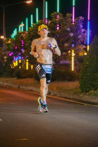 BIB: 1093
                            <button type="button" onclick="openModal(15423744)" class="btn btn-primary btn-sm float-right btn-popup" data-toggle="modal" data-target=".modal-high-quality">
                        <i class="fas fa-shopping-cart"></i> Add to Cart
                    </button>
                                            <button type="button" onclick="isThisMe(15423744, true)" class="btn btn-success btn-sm float-right btn-popup btn-isme hidden" data-toggle="tooltip" data-placement="bottom" title="นี่คือรูปของคุณใช่ไหม คลิกที่นี่เพื่อเอาเข้าอัลบั้ม">
                        <i class="fas fa-plus"></i> Add to album
                    </button>
                    <button type="button" onclick="isThisMe(15423744, false)" class="btn btn-warning btn-sm float-right btn-popup btn-isnotme hidden">
                        <i class="fas fa-ban"></i> Remove from album
                    </button>