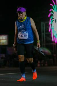 BIB: 2021, 42710
                            <button type="button" onclick="openModal(15414986)" class="btn btn-primary btn-sm float-right btn-popup" data-toggle="modal" data-target=".modal-high-quality">
                        <i class="fas fa-shopping-cart"></i> Add to Cart
                    </button>
                                            <button type="button" onclick="isThisMe(15414986, true)" class="btn btn-success btn-sm float-right btn-popup btn-isme hidden" data-toggle="tooltip" data-placement="bottom" title="นี่คือรูปของคุณใช่ไหม คลิกที่นี่เพื่อเอาเข้าอัลบั้ม">
                        <i class="fas fa-plus"></i> Add to album
                    </button>
                    <button type="button" onclick="isThisMe(15414986, false)" class="btn btn-warning btn-sm float-right btn-popup btn-isnotme hidden">
                        <i class="fas fa-ban"></i> Remove from album
                    </button>