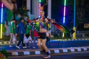BIB: 144
                            <button type="button" onclick="openModal(15498154)" class="btn btn-primary btn-sm float-right btn-popup" data-toggle="modal" data-target=".modal-high-quality">
                        <i class="fas fa-shopping-cart"></i> Add to Cart
                    </button>
                                            <button type="button" onclick="isThisMe(15498154, true)" class="btn btn-success btn-sm float-right btn-popup btn-isme hidden" data-toggle="tooltip" data-placement="bottom" title="นี่คือรูปของคุณใช่ไหม คลิกที่นี่เพื่อเอาเข้าอัลบั้ม">
                        <i class="fas fa-plus"></i> Add to album
                    </button>
                    <button type="button" onclick="isThisMe(15498154, false)" class="btn btn-warning btn-sm float-right btn-popup btn-isnotme hidden">
                        <i class="fas fa-ban"></i> Remove from album
                    </button>