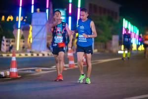 BIB: 102, 42468, 4256
                            <button type="button" onclick="openModal(15579905)" class="btn btn-primary btn-sm float-right btn-popup" data-toggle="modal" data-target=".modal-high-quality">
                        <i class="fas fa-shopping-cart"></i> Add to Cart
                    </button>
                                            <button type="button" onclick="isThisMe(15579905, true)" class="btn btn-success btn-sm float-right btn-popup btn-isme hidden" data-toggle="tooltip" data-placement="bottom" title="นี่คือรูปของคุณใช่ไหม คลิกที่นี่เพื่อเอาเข้าอัลบั้ม">
                        <i class="fas fa-plus"></i> Add to album
                    </button>
                    <button type="button" onclick="isThisMe(15579905, false)" class="btn btn-warning btn-sm float-right btn-popup btn-isnotme hidden">
                        <i class="fas fa-ban"></i> Remove from album
                    </button>