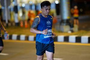 BIB: 2021, 0642
                            <button type="button" onclick="openModal(14895814)" class="btn btn-primary btn-sm float-right btn-popup" data-toggle="modal" data-target=".modal-high-quality">
                        <i class="fas fa-shopping-cart"></i> Add to Cart
                    </button>
                                            <button type="button" onclick="isThisMe(14895814, true)" class="btn btn-success btn-sm float-right btn-popup btn-isme hidden" data-toggle="tooltip" data-placement="bottom" title="นี่คือรูปของคุณใช่ไหม คลิกที่นี่เพื่อเอาเข้าอัลบั้ม">
                        <i class="fas fa-plus"></i> Add to album
                    </button>
                    <button type="button" onclick="isThisMe(14895814, false)" class="btn btn-warning btn-sm float-right btn-popup btn-isnotme hidden">
                        <i class="fas fa-ban"></i> Remove from album
                    </button>