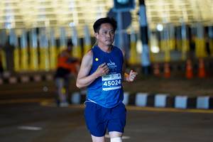 BIB: 45024
                            <button type="button" onclick="openModal(14905482)" class="btn btn-primary btn-sm float-right btn-popup" data-toggle="modal" data-target=".modal-high-quality">
                        <i class="fas fa-shopping-cart"></i> Add to Cart
                    </button>
                                            <button type="button" onclick="isThisMe(14905482, true)" class="btn btn-success btn-sm float-right btn-popup btn-isme hidden" data-toggle="tooltip" data-placement="bottom" title="นี่คือรูปของคุณใช่ไหม คลิกที่นี่เพื่อเอาเข้าอัลบั้ม">
                        <i class="fas fa-plus"></i> Add to album
                    </button>
                    <button type="button" onclick="isThisMe(14905482, false)" class="btn btn-warning btn-sm float-right btn-popup btn-isnotme hidden">
                        <i class="fas fa-ban"></i> Remove from album
                    </button>