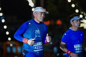 BIB: 202, 42222, 46015
                            <button type="button" onclick="openModal(14971348)" class="btn btn-primary btn-sm float-right btn-popup" data-toggle="modal" data-target=".modal-high-quality">
                        <i class="fas fa-shopping-cart"></i> Add to Cart
                    </button>
                                            <button type="button" onclick="isThisMe(14971348, true)" class="btn btn-success btn-sm float-right btn-popup btn-isme hidden" data-toggle="tooltip" data-placement="bottom" title="นี่คือรูปของคุณใช่ไหม คลิกที่นี่เพื่อเอาเข้าอัลบั้ม">
                        <i class="fas fa-plus"></i> Add to album
                    </button>
                    <button type="button" onclick="isThisMe(14971348, false)" class="btn btn-warning btn-sm float-right btn-popup btn-isnotme hidden">
                        <i class="fas fa-ban"></i> Remove from album
                    </button>