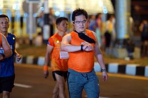 BIB: 230
                            <button type="button" onclick="openModal(15233360)" class="btn btn-primary btn-sm float-right btn-popup" data-toggle="modal" data-target=".modal-high-quality">
                        <i class="fas fa-shopping-cart"></i> Add to Cart
                    </button>
                                            <button type="button" onclick="isThisMe(15233360, true)" class="btn btn-success btn-sm float-right btn-popup btn-isme hidden" data-toggle="tooltip" data-placement="bottom" title="นี่คือรูปของคุณใช่ไหม คลิกที่นี่เพื่อเอาเข้าอัลบั้ม">
                        <i class="fas fa-plus"></i> Add to album
                    </button>
                    <button type="button" onclick="isThisMe(15233360, false)" class="btn btn-warning btn-sm float-right btn-popup btn-isnotme hidden">
                        <i class="fas fa-ban"></i> Remove from album
                    </button>