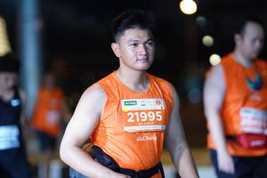 BIB: 21995
                            <button type="button" onclick="openModal(15201862)" class="btn btn-primary btn-sm float-right btn-popup" data-toggle="modal" data-target=".modal-high-quality">
                        <i class="fas fa-shopping-cart"></i> Add to Cart
                    </button>
                                            <button type="button" onclick="isThisMe(15201862, true)" class="btn btn-success btn-sm float-right btn-popup btn-isme hidden" data-toggle="tooltip" data-placement="bottom" title="นี่คือรูปของคุณใช่ไหม คลิกที่นี่เพื่อเอาเข้าอัลบั้ม">
                        <i class="fas fa-plus"></i> Add to album
                    </button>
                    <button type="button" onclick="isThisMe(15201862, false)" class="btn btn-warning btn-sm float-right btn-popup btn-isnotme hidden">
                        <i class="fas fa-ban"></i> Remove from album
                    </button>