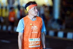 BIB: 2021, 26041
                            <button type="button" onclick="openModal(15072657)" class="btn btn-primary btn-sm float-right btn-popup" data-toggle="modal" data-target=".modal-high-quality">
                        <i class="fas fa-shopping-cart"></i> Add to Cart
                    </button>
                                            <button type="button" onclick="isThisMe(15072657, true)" class="btn btn-success btn-sm float-right btn-popup btn-isme hidden" data-toggle="tooltip" data-placement="bottom" title="นี่คือรูปของคุณใช่ไหม คลิกที่นี่เพื่อเอาเข้าอัลบั้ม">
                        <i class="fas fa-plus"></i> Add to album
                    </button>
                    <button type="button" onclick="isThisMe(15072657, false)" class="btn btn-warning btn-sm float-right btn-popup btn-isnotme hidden">
                        <i class="fas fa-ban"></i> Remove from album
                    </button>