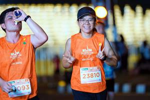 BIB: 202, 23810, 3093
                            <button type="button" onclick="openModal(15232925)" class="btn btn-primary btn-sm float-right btn-popup" data-toggle="modal" data-target=".modal-high-quality">
                        <i class="fas fa-shopping-cart"></i> Add to Cart
                    </button>
                                            <button type="button" onclick="isThisMe(15232925, true)" class="btn btn-success btn-sm float-right btn-popup btn-isme hidden" data-toggle="tooltip" data-placement="bottom" title="นี่คือรูปของคุณใช่ไหม คลิกที่นี่เพื่อเอาเข้าอัลบั้ม">
                        <i class="fas fa-plus"></i> Add to album
                    </button>
                    <button type="button" onclick="isThisMe(15232925, false)" class="btn btn-warning btn-sm float-right btn-popup btn-isnotme hidden">
                        <i class="fas fa-ban"></i> Remove from album
                    </button>