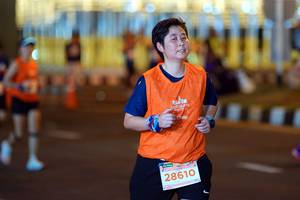 BIB: 28610
                            <button type="button" onclick="openModal(15233382)" class="btn btn-primary btn-sm float-right btn-popup" data-toggle="modal" data-target=".modal-high-quality">
                        <i class="fas fa-shopping-cart"></i> Add to Cart
                    </button>
                                            <button type="button" onclick="isThisMe(15233382, true)" class="btn btn-success btn-sm float-right btn-popup btn-isme hidden" data-toggle="tooltip" data-placement="bottom" title="นี่คือรูปของคุณใช่ไหม คลิกที่นี่เพื่อเอาเข้าอัลบั้ม">
                        <i class="fas fa-plus"></i> Add to album
                    </button>
                    <button type="button" onclick="isThisMe(15233382, false)" class="btn btn-warning btn-sm float-right btn-popup btn-isnotme hidden">
                        <i class="fas fa-ban"></i> Remove from album
                    </button>