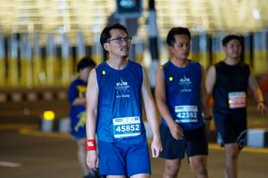 BIB: 202, 42362, 45852
                            <button type="button" onclick="openModal(14903909)" class="btn btn-primary btn-sm float-right btn-popup" data-toggle="modal" data-target=".modal-high-quality">
                        <i class="fas fa-shopping-cart"></i> Add to Cart
                    </button>
                                            <button type="button" onclick="isThisMe(14903909, true)" class="btn btn-success btn-sm float-right btn-popup btn-isme hidden" data-toggle="tooltip" data-placement="bottom" title="นี่คือรูปของคุณใช่ไหม คลิกที่นี่เพื่อเอาเข้าอัลบั้ม">
                        <i class="fas fa-plus"></i> Add to album
                    </button>
                    <button type="button" onclick="isThisMe(14903909, false)" class="btn btn-warning btn-sm float-right btn-popup btn-isnotme hidden">
                        <i class="fas fa-ban"></i> Remove from album
                    </button>