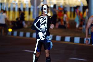 BIB: 466
                            <button type="button" onclick="openModal(15230930)" class="btn btn-primary btn-sm float-right btn-popup" data-toggle="modal" data-target=".modal-high-quality">
                        <i class="fas fa-shopping-cart"></i> Add to Cart
                    </button>
                                            <button type="button" onclick="isThisMe(15230930, true)" class="btn btn-success btn-sm float-right btn-popup btn-isme hidden" data-toggle="tooltip" data-placement="bottom" title="นี่คือรูปของคุณใช่ไหม คลิกที่นี่เพื่อเอาเข้าอัลบั้ม">
                        <i class="fas fa-plus"></i> Add to album
                    </button>
                    <button type="button" onclick="isThisMe(15230930, false)" class="btn btn-warning btn-sm float-right btn-popup btn-isnotme hidden">
                        <i class="fas fa-ban"></i> Remove from album
                    </button>