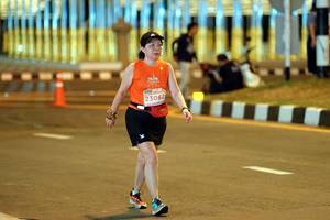 BIB: 23062
                            <button type="button" onclick="openModal(15232052)" class="btn btn-primary btn-sm float-right btn-popup" data-toggle="modal" data-target=".modal-high-quality">
                        <i class="fas fa-shopping-cart"></i> Add to Cart
                    </button>
                                            <button type="button" onclick="isThisMe(15232052, true)" class="btn btn-success btn-sm float-right btn-popup btn-isme hidden" data-toggle="tooltip" data-placement="bottom" title="นี่คือรูปของคุณใช่ไหม คลิกที่นี่เพื่อเอาเข้าอัลบั้ม">
                        <i class="fas fa-plus"></i> Add to album
                    </button>
                    <button type="button" onclick="isThisMe(15232052, false)" class="btn btn-warning btn-sm float-right btn-popup btn-isnotme hidden">
                        <i class="fas fa-ban"></i> Remove from album
                    </button>