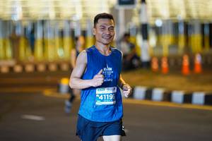 BIB: 021, 41195
                            <button type="button" onclick="openModal(14974578)" class="btn btn-primary btn-sm float-right btn-popup" data-toggle="modal" data-target=".modal-high-quality">
                        <i class="fas fa-shopping-cart"></i> Add to Cart
                    </button>
                                            <button type="button" onclick="isThisMe(14974578, true)" class="btn btn-success btn-sm float-right btn-popup btn-isme hidden" data-toggle="tooltip" data-placement="bottom" title="นี่คือรูปของคุณใช่ไหม คลิกที่นี่เพื่อเอาเข้าอัลบั้ม">
                        <i class="fas fa-plus"></i> Add to album
                    </button>
                    <button type="button" onclick="isThisMe(14974578, false)" class="btn btn-warning btn-sm float-right btn-popup btn-isnotme hidden">
                        <i class="fas fa-ban"></i> Remove from album
                    </button>