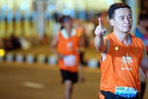 BIB: 207, 0536
                            <button type="button" onclick="openModal(15167638)" class="btn btn-primary btn-sm float-right btn-popup" data-toggle="modal" data-target=".modal-high-quality">
                        <i class="fas fa-shopping-cart"></i> Add to Cart
                    </button>
                                            <button type="button" onclick="isThisMe(15167638, true)" class="btn btn-success btn-sm float-right btn-popup btn-isme hidden" data-toggle="tooltip" data-placement="bottom" title="นี่คือรูปของคุณใช่ไหม คลิกที่นี่เพื่อเอาเข้าอัลบั้ม">
                        <i class="fas fa-plus"></i> Add to album
                    </button>
                    <button type="button" onclick="isThisMe(15167638, false)" class="btn btn-warning btn-sm float-right btn-popup btn-isnotme hidden">
                        <i class="fas fa-ban"></i> Remove from album
                    </button>