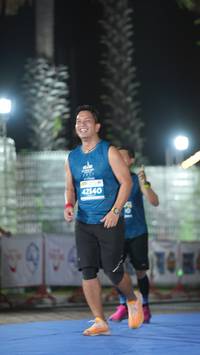 BIB: 42140
                            <button type="button" onclick="openModal(14545719)" class="btn btn-primary btn-sm float-right btn-popup" data-toggle="modal" data-target=".modal-high-quality">
                        <i class="fas fa-shopping-cart"></i> Add to Cart
                    </button>
                                            <button type="button" onclick="isThisMe(14545719, true)" class="btn btn-success btn-sm float-right btn-popup btn-isme hidden" data-toggle="tooltip" data-placement="bottom" title="นี่คือรูปของคุณใช่ไหม คลิกที่นี่เพื่อเอาเข้าอัลบั้ม">
                        <i class="fas fa-plus"></i> Add to album
                    </button>
                    <button type="button" onclick="isThisMe(14545719, false)" class="btn btn-warning btn-sm float-right btn-popup btn-isnotme hidden">
                        <i class="fas fa-ban"></i> Remove from album
                    </button>