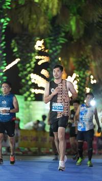 BIB: 47044, 42505
                            <button type="button" onclick="openModal(14513956)" class="btn btn-primary btn-sm float-right btn-popup" data-toggle="modal" data-target=".modal-high-quality">
                        <i class="fas fa-shopping-cart"></i> Add to Cart
                    </button>
                                            <button type="button" onclick="isThisMe(14513956, true)" class="btn btn-success btn-sm float-right btn-popup btn-isme hidden" data-toggle="tooltip" data-placement="bottom" title="นี่คือรูปของคุณใช่ไหม คลิกที่นี่เพื่อเอาเข้าอัลบั้ม">
                        <i class="fas fa-plus"></i> Add to album
                    </button>
                    <button type="button" onclick="isThisMe(14513956, false)" class="btn btn-warning btn-sm float-right btn-popup btn-isnotme hidden">
                        <i class="fas fa-ban"></i> Remove from album
                    </button>