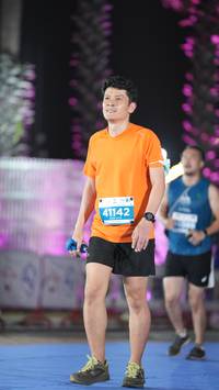 BIB: 41142
                            <button type="button" onclick="openModal(14565737)" class="btn btn-primary btn-sm float-right btn-popup" data-toggle="modal" data-target=".modal-high-quality">
                        <i class="fas fa-shopping-cart"></i> Add to Cart
                    </button>
                                            <button type="button" onclick="isThisMe(14565737, true)" class="btn btn-success btn-sm float-right btn-popup btn-isme hidden" data-toggle="tooltip" data-placement="bottom" title="นี่คือรูปของคุณใช่ไหม คลิกที่นี่เพื่อเอาเข้าอัลบั้ม">
                        <i class="fas fa-plus"></i> Add to album
                    </button>
                    <button type="button" onclick="isThisMe(14565737, false)" class="btn btn-warning btn-sm float-right btn-popup btn-isnotme hidden">
                        <i class="fas fa-ban"></i> Remove from album
                    </button>