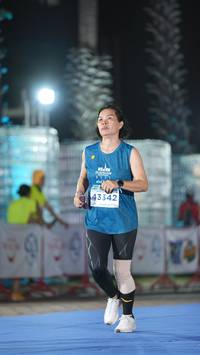 BIB: 202, 43342
                            <button type="button" onclick="openModal(14548265)" class="btn btn-primary btn-sm float-right btn-popup" data-toggle="modal" data-target=".modal-high-quality">
                        <i class="fas fa-shopping-cart"></i> Add to Cart
                    </button>
                                            <button type="button" onclick="isThisMe(14548265, true)" class="btn btn-success btn-sm float-right btn-popup btn-isme hidden" data-toggle="tooltip" data-placement="bottom" title="นี่คือรูปของคุณใช่ไหม คลิกที่นี่เพื่อเอาเข้าอัลบั้ม">
                        <i class="fas fa-plus"></i> Add to album
                    </button>
                    <button type="button" onclick="isThisMe(14548265, false)" class="btn btn-warning btn-sm float-right btn-popup btn-isnotme hidden">
                        <i class="fas fa-ban"></i> Remove from album
                    </button>