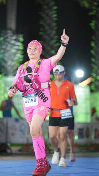 BIB: 43158, 41033
                            <button type="button" onclick="openModal(14531928)" class="btn btn-primary btn-sm float-right btn-popup" data-toggle="modal" data-target=".modal-high-quality">
                        <i class="fas fa-shopping-cart"></i> Add to Cart
                    </button>
                                            <button type="button" onclick="isThisMe(14531928, true)" class="btn btn-success btn-sm float-right btn-popup btn-isme hidden" data-toggle="tooltip" data-placement="bottom" title="นี่คือรูปของคุณใช่ไหม คลิกที่นี่เพื่อเอาเข้าอัลบั้ม">
                        <i class="fas fa-plus"></i> Add to album
                    </button>
                    <button type="button" onclick="isThisMe(14531928, false)" class="btn btn-warning btn-sm float-right btn-popup btn-isnotme hidden">
                        <i class="fas fa-ban"></i> Remove from album
                    </button>
