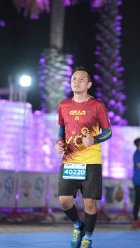 BIB: 40220
                            <button type="button" onclick="openModal(14560526)" class="btn btn-primary btn-sm float-right btn-popup" data-toggle="modal" data-target=".modal-high-quality">
                        <i class="fas fa-shopping-cart"></i> Add to Cart
                    </button>
                                            <button type="button" onclick="isThisMe(14560526, true)" class="btn btn-success btn-sm float-right btn-popup btn-isme hidden" data-toggle="tooltip" data-placement="bottom" title="นี่คือรูปของคุณใช่ไหม คลิกที่นี่เพื่อเอาเข้าอัลบั้ม">
                        <i class="fas fa-plus"></i> Add to album
                    </button>
                    <button type="button" onclick="isThisMe(14560526, false)" class="btn btn-warning btn-sm float-right btn-popup btn-isnotme hidden">
                        <i class="fas fa-ban"></i> Remove from album
                    </button>