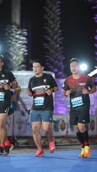 BIB: 45368, 45246
                            <button type="button" onclick="openModal(14540932)" class="btn btn-primary btn-sm float-right btn-popup" data-toggle="modal" data-target=".modal-high-quality">
                        <i class="fas fa-shopping-cart"></i> Add to Cart
                    </button>
                                            <button type="button" onclick="isThisMe(14540932, true)" class="btn btn-success btn-sm float-right btn-popup btn-isme hidden" data-toggle="tooltip" data-placement="bottom" title="นี่คือรูปของคุณใช่ไหม คลิกที่นี่เพื่อเอาเข้าอัลบั้ม">
                        <i class="fas fa-plus"></i> Add to album
                    </button>
                    <button type="button" onclick="isThisMe(14540932, false)" class="btn btn-warning btn-sm float-right btn-popup btn-isnotme hidden">
                        <i class="fas fa-ban"></i> Remove from album
                    </button>