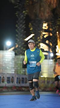 BIB: 40252
                            <button type="button" onclick="openModal(14520152)" class="btn btn-primary btn-sm float-right btn-popup" data-toggle="modal" data-target=".modal-high-quality">
                        <i class="fas fa-shopping-cart"></i> Add to Cart
                    </button>
                                            <button type="button" onclick="isThisMe(14520152, true)" class="btn btn-success btn-sm float-right btn-popup btn-isme hidden" data-toggle="tooltip" data-placement="bottom" title="นี่คือรูปของคุณใช่ไหม คลิกที่นี่เพื่อเอาเข้าอัลบั้ม">
                        <i class="fas fa-plus"></i> Add to album
                    </button>
                    <button type="button" onclick="isThisMe(14520152, false)" class="btn btn-warning btn-sm float-right btn-popup btn-isnotme hidden">
                        <i class="fas fa-ban"></i> Remove from album
                    </button>