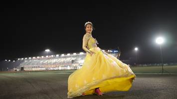 BIB: 
                            <button type="button" onclick="openModal(14171230)" class="btn btn-primary btn-sm float-right btn-popup" data-toggle="modal" data-target=".modal-high-quality">
                        <i class="fas fa-shopping-cart"></i> Add to Cart
                    </button>
                                            <button type="button" onclick="isThisMe(14171230, true)" class="btn btn-success btn-sm float-right btn-popup btn-isme hidden" data-toggle="tooltip" data-placement="bottom" title="นี่คือรูปของคุณใช่ไหม คลิกที่นี่เพื่อเอาเข้าอัลบั้ม">
                        <i class="fas fa-plus"></i> Add to album
                    </button>
                    <button type="button" onclick="isThisMe(14171230, false)" class="btn btn-warning btn-sm float-right btn-popup btn-isnotme hidden">
                        <i class="fas fa-ban"></i> Remove from album
                    </button>