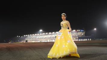 BIB: 640
                            <button type="button" onclick="openModal(14171756)" class="btn btn-primary btn-sm float-right btn-popup" data-toggle="modal" data-target=".modal-high-quality">
                        <i class="fas fa-shopping-cart"></i> Add to Cart
                    </button>
                                            <button type="button" onclick="isThisMe(14171756, true)" class="btn btn-success btn-sm float-right btn-popup btn-isme hidden" data-toggle="tooltip" data-placement="bottom" title="นี่คือรูปของคุณใช่ไหม คลิกที่นี่เพื่อเอาเข้าอัลบั้ม">
                        <i class="fas fa-plus"></i> Add to album
                    </button>
                    <button type="button" onclick="isThisMe(14171756, false)" class="btn btn-warning btn-sm float-right btn-popup btn-isnotme hidden">
                        <i class="fas fa-ban"></i> Remove from album
                    </button>