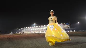 BIB: 104
                            <button type="button" onclick="openModal(14171708)" class="btn btn-primary btn-sm float-right btn-popup" data-toggle="modal" data-target=".modal-high-quality">
                        <i class="fas fa-shopping-cart"></i> Add to Cart
                    </button>
                                            <button type="button" onclick="isThisMe(14171708, true)" class="btn btn-success btn-sm float-right btn-popup btn-isme hidden" data-toggle="tooltip" data-placement="bottom" title="นี่คือรูปของคุณใช่ไหม คลิกที่นี่เพื่อเอาเข้าอัลบั้ม">
                        <i class="fas fa-plus"></i> Add to album
                    </button>
                    <button type="button" onclick="isThisMe(14171708, false)" class="btn btn-warning btn-sm float-right btn-popup btn-isnotme hidden">
                        <i class="fas fa-ban"></i> Remove from album
                    </button>