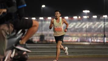 BIB: 26446
                            <button type="button" onclick="openModal(14179313)" class="btn btn-primary btn-sm float-right btn-popup" data-toggle="modal" data-target=".modal-high-quality">
                        <i class="fas fa-shopping-cart"></i> Add to Cart
                    </button>
                                            <button type="button" onclick="isThisMe(14179313, true)" class="btn btn-success btn-sm float-right btn-popup btn-isme hidden" data-toggle="tooltip" data-placement="bottom" title="นี่คือรูปของคุณใช่ไหม คลิกที่นี่เพื่อเอาเข้าอัลบั้ม">
                        <i class="fas fa-plus"></i> Add to album
                    </button>
                    <button type="button" onclick="isThisMe(14179313, false)" class="btn btn-warning btn-sm float-right btn-popup btn-isnotme hidden">
                        <i class="fas fa-ban"></i> Remove from album
                    </button>