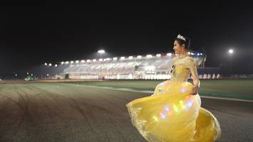 BIB: 
                            <button type="button" onclick="openModal(14170100)" class="btn btn-primary btn-sm float-right btn-popup" data-toggle="modal" data-target=".modal-high-quality">
                        <i class="fas fa-shopping-cart"></i> Add to Cart
                    </button>
                                            <button type="button" onclick="isThisMe(14170100, true)" class="btn btn-success btn-sm float-right btn-popup btn-isme hidden" data-toggle="tooltip" data-placement="bottom" title="นี่คือรูปของคุณใช่ไหม คลิกที่นี่เพื่อเอาเข้าอัลบั้ม">
                        <i class="fas fa-plus"></i> Add to album
                    </button>
                    <button type="button" onclick="isThisMe(14170100, false)" class="btn btn-warning btn-sm float-right btn-popup btn-isnotme hidden">
                        <i class="fas fa-ban"></i> Remove from album
                    </button>