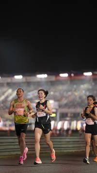 BIB: 26392, 26380, 23273
                            <button type="button" onclick="openModal(14183113)" class="btn btn-primary btn-sm float-right btn-popup" data-toggle="modal" data-target=".modal-high-quality">
                        <i class="fas fa-shopping-cart"></i> Add to Cart
                    </button>
                                            <button type="button" onclick="isThisMe(14183113, true)" class="btn btn-success btn-sm float-right btn-popup btn-isme hidden" data-toggle="tooltip" data-placement="bottom" title="นี่คือรูปของคุณใช่ไหม คลิกที่นี่เพื่อเอาเข้าอัลบั้ม">
                        <i class="fas fa-plus"></i> Add to album
                    </button>
                    <button type="button" onclick="isThisMe(14183113, false)" class="btn btn-warning btn-sm float-right btn-popup btn-isnotme hidden">
                        <i class="fas fa-ban"></i> Remove from album
                    </button>