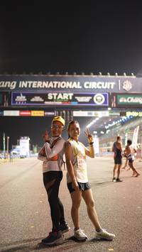 BIB: 284
                            <button type="button" onclick="openModal(14174092)" class="btn btn-primary btn-sm float-right btn-popup" data-toggle="modal" data-target=".modal-high-quality">
                        <i class="fas fa-shopping-cart"></i> Add to Cart
                    </button>
                                            <button type="button" onclick="isThisMe(14174092, true)" class="btn btn-success btn-sm float-right btn-popup btn-isme hidden" data-toggle="tooltip" data-placement="bottom" title="นี่คือรูปของคุณใช่ไหม คลิกที่นี่เพื่อเอาเข้าอัลบั้ม">
                        <i class="fas fa-plus"></i> Add to album
                    </button>
                    <button type="button" onclick="isThisMe(14174092, false)" class="btn btn-warning btn-sm float-right btn-popup btn-isnotme hidden">
                        <i class="fas fa-ban"></i> Remove from album
                    </button>