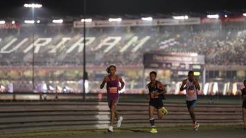 BIB: 2074
                            <button type="button" onclick="openModal(14179578)" class="btn btn-primary btn-sm float-right btn-popup" data-toggle="modal" data-target=".modal-high-quality">
                        <i class="fas fa-shopping-cart"></i> Add to Cart
                    </button>
                                            <button type="button" onclick="isThisMe(14179578, true)" class="btn btn-success btn-sm float-right btn-popup btn-isme hidden" data-toggle="tooltip" data-placement="bottom" title="นี่คือรูปของคุณใช่ไหม คลิกที่นี่เพื่อเอาเข้าอัลบั้ม">
                        <i class="fas fa-plus"></i> Add to album
                    </button>
                    <button type="button" onclick="isThisMe(14179578, false)" class="btn btn-warning btn-sm float-right btn-popup btn-isnotme hidden">
                        <i class="fas fa-ban"></i> Remove from album
                    </button>