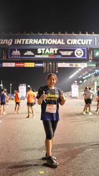 BIB: 29102
                            <button type="button" onclick="openModal(14177592)" class="btn btn-primary btn-sm float-right btn-popup" data-toggle="modal" data-target=".modal-high-quality">
                        <i class="fas fa-shopping-cart"></i> Add to Cart
                    </button>
                                            <button type="button" onclick="isThisMe(14177592, true)" class="btn btn-success btn-sm float-right btn-popup btn-isme hidden" data-toggle="tooltip" data-placement="bottom" title="นี่คือรูปของคุณใช่ไหม คลิกที่นี่เพื่อเอาเข้าอัลบั้ม">
                        <i class="fas fa-plus"></i> Add to album
                    </button>
                    <button type="button" onclick="isThisMe(14177592, false)" class="btn btn-warning btn-sm float-right btn-popup btn-isnotme hidden">
                        <i class="fas fa-ban"></i> Remove from album
                    </button>