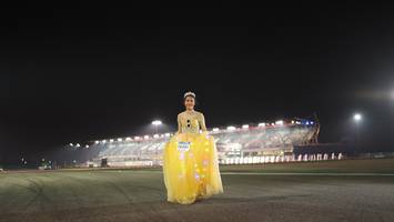 BIB: 7640
                            <button type="button" onclick="openModal(14170953)" class="btn btn-primary btn-sm float-right btn-popup" data-toggle="modal" data-target=".modal-high-quality">
                        <i class="fas fa-shopping-cart"></i> Add to Cart
                    </button>
                                            <button type="button" onclick="isThisMe(14170953, true)" class="btn btn-success btn-sm float-right btn-popup btn-isme hidden" data-toggle="tooltip" data-placement="bottom" title="นี่คือรูปของคุณใช่ไหม คลิกที่นี่เพื่อเอาเข้าอัลบั้ม">
                        <i class="fas fa-plus"></i> Add to album
                    </button>
                    <button type="button" onclick="isThisMe(14170953, false)" class="btn btn-warning btn-sm float-right btn-popup btn-isnotme hidden">
                        <i class="fas fa-ban"></i> Remove from album
                    </button>