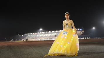 BIB: 76404
                            <button type="button" onclick="openModal(14171862)" class="btn btn-primary btn-sm float-right btn-popup" data-toggle="modal" data-target=".modal-high-quality">
                        <i class="fas fa-shopping-cart"></i> Add to Cart
                    </button>
                                            <button type="button" onclick="isThisMe(14171862, true)" class="btn btn-success btn-sm float-right btn-popup btn-isme hidden" data-toggle="tooltip" data-placement="bottom" title="นี่คือรูปของคุณใช่ไหม คลิกที่นี่เพื่อเอาเข้าอัลบั้ม">
                        <i class="fas fa-plus"></i> Add to album
                    </button>
                    <button type="button" onclick="isThisMe(14171862, false)" class="btn btn-warning btn-sm float-right btn-popup btn-isnotme hidden">
                        <i class="fas fa-ban"></i> Remove from album
                    </button>