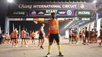 BIB: 27006
                            <button type="button" onclick="openModal(14177286)" class="btn btn-primary btn-sm float-right btn-popup" data-toggle="modal" data-target=".modal-high-quality">
                        <i class="fas fa-shopping-cart"></i> Add to Cart
                    </button>
                                            <button type="button" onclick="isThisMe(14177286, true)" class="btn btn-success btn-sm float-right btn-popup btn-isme hidden" data-toggle="tooltip" data-placement="bottom" title="นี่คือรูปของคุณใช่ไหม คลิกที่นี่เพื่อเอาเข้าอัลบั้ม">
                        <i class="fas fa-plus"></i> Add to album
                    </button>
                    <button type="button" onclick="isThisMe(14177286, false)" class="btn btn-warning btn-sm float-right btn-popup btn-isnotme hidden">
                        <i class="fas fa-ban"></i> Remove from album
                    </button>