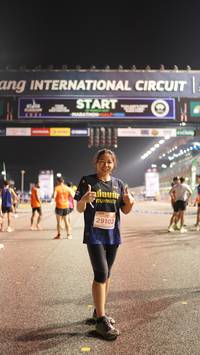 BIB: 29102
                            <button type="button" onclick="openModal(14177594)" class="btn btn-primary btn-sm float-right btn-popup" data-toggle="modal" data-target=".modal-high-quality">
                        <i class="fas fa-shopping-cart"></i> Add to Cart
                    </button>
                                            <button type="button" onclick="isThisMe(14177594, true)" class="btn btn-success btn-sm float-right btn-popup btn-isme hidden" data-toggle="tooltip" data-placement="bottom" title="นี่คือรูปของคุณใช่ไหม คลิกที่นี่เพื่อเอาเข้าอัลบั้ม">
                        <i class="fas fa-plus"></i> Add to album
                    </button>
                    <button type="button" onclick="isThisMe(14177594, false)" class="btn btn-warning btn-sm float-right btn-popup btn-isnotme hidden">
                        <i class="fas fa-ban"></i> Remove from album
                    </button>