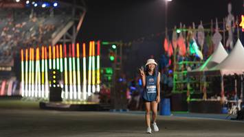 BIB: 41581
                            <button type="button" onclick="openModal(14205689)" class="btn btn-primary btn-sm float-right btn-popup" data-toggle="modal" data-target=".modal-high-quality">
                        <i class="fas fa-shopping-cart"></i> Add to Cart
                    </button>
                                            <button type="button" onclick="isThisMe(14205689, true)" class="btn btn-success btn-sm float-right btn-popup btn-isme hidden" data-toggle="tooltip" data-placement="bottom" title="นี่คือรูปของคุณใช่ไหม คลิกที่นี่เพื่อเอาเข้าอัลบั้ม">
                        <i class="fas fa-plus"></i> Add to album
                    </button>
                    <button type="button" onclick="isThisMe(14205689, false)" class="btn btn-warning btn-sm float-right btn-popup btn-isnotme hidden">
                        <i class="fas fa-ban"></i> Remove from album
                    </button>